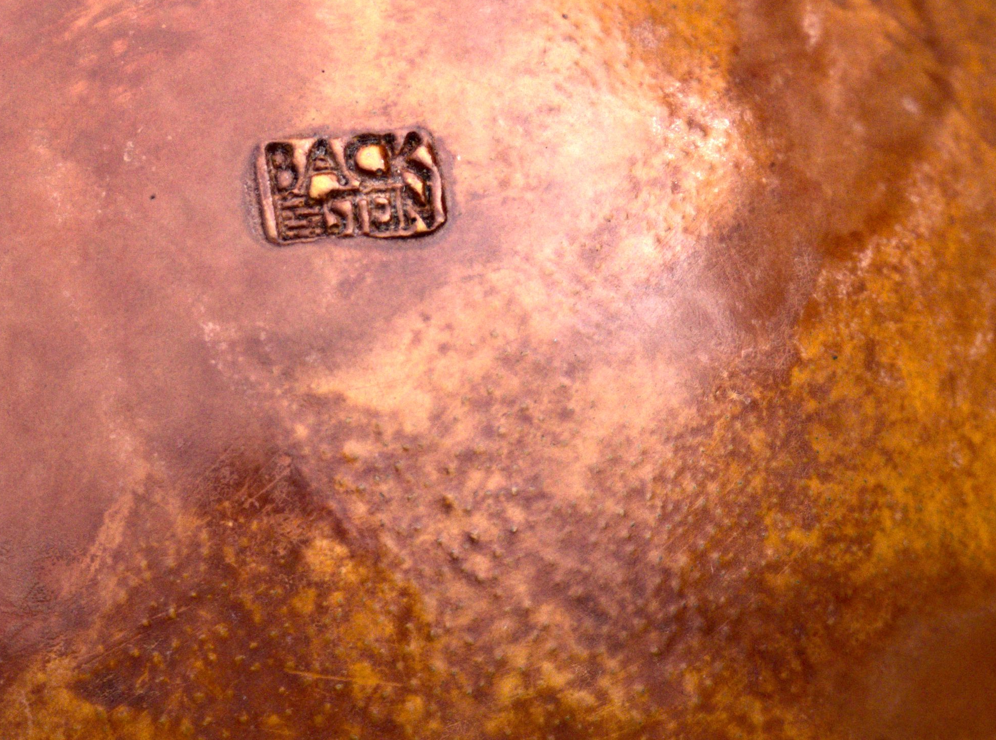 Detail Tuerstopper mit Rostoberfläche